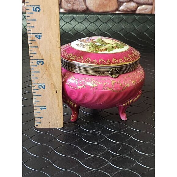 Vintage Limoges Porcelain Footed Trinket Box - Picture 8 of 8